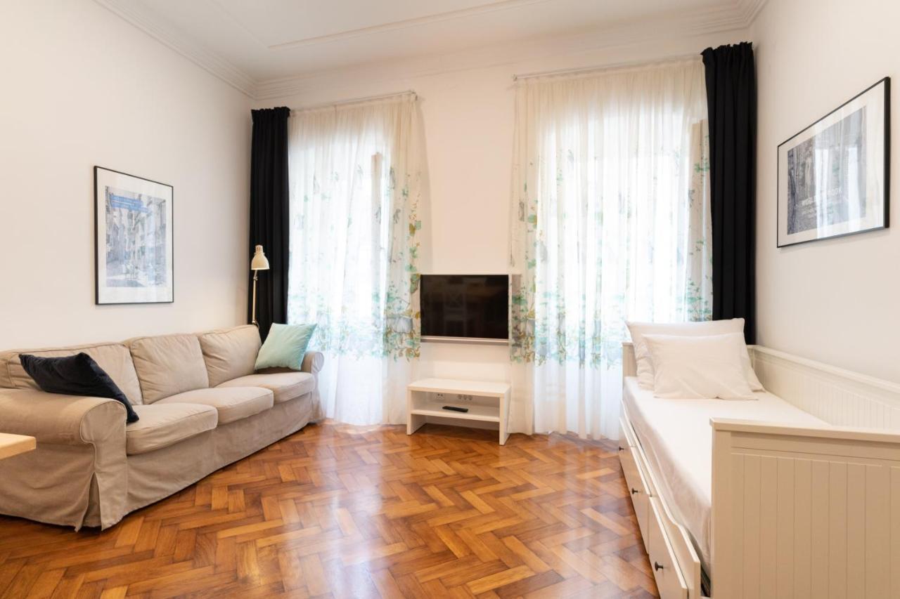 Mimi Carera Apartment & Room Ровинь Экстерьер фото