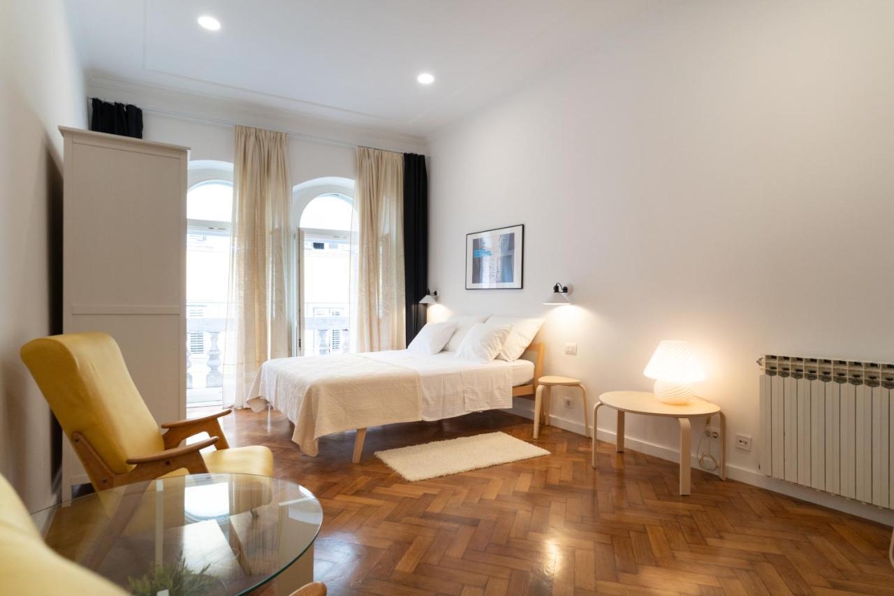 Mimi Carera Apartment & Room Ровинь Экстерьер фото